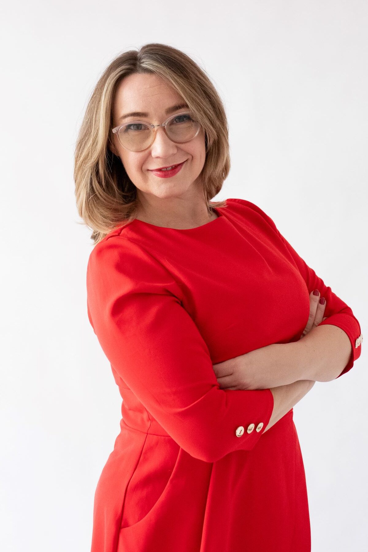 Karolina Włoczyk - Orzechowska w czerwonej sukience